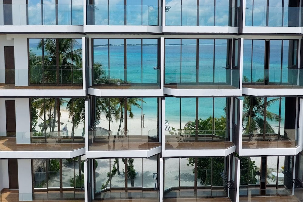 Arena Beach Hotel
