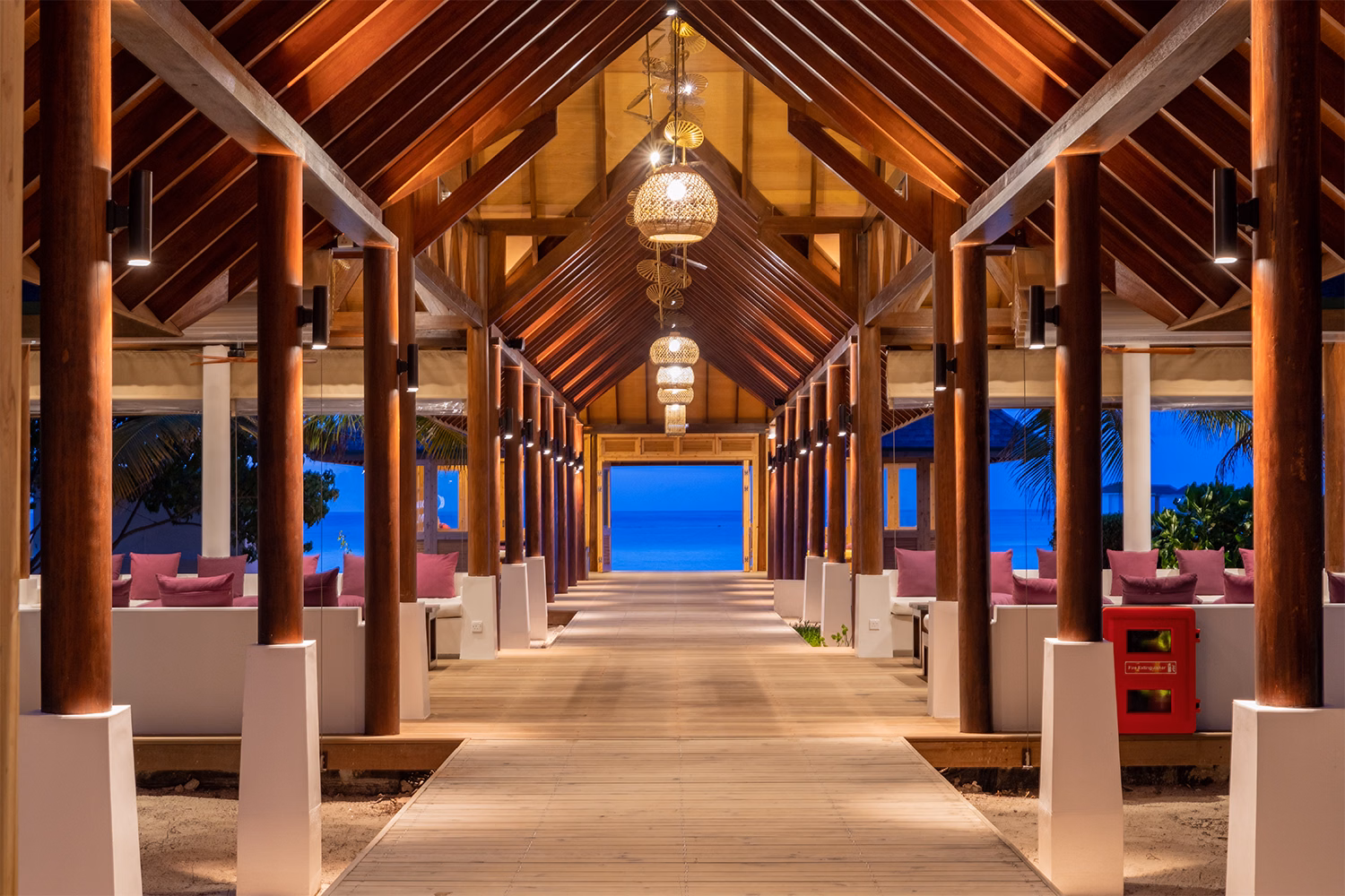 Cinnamon Dhonveli Maldives
