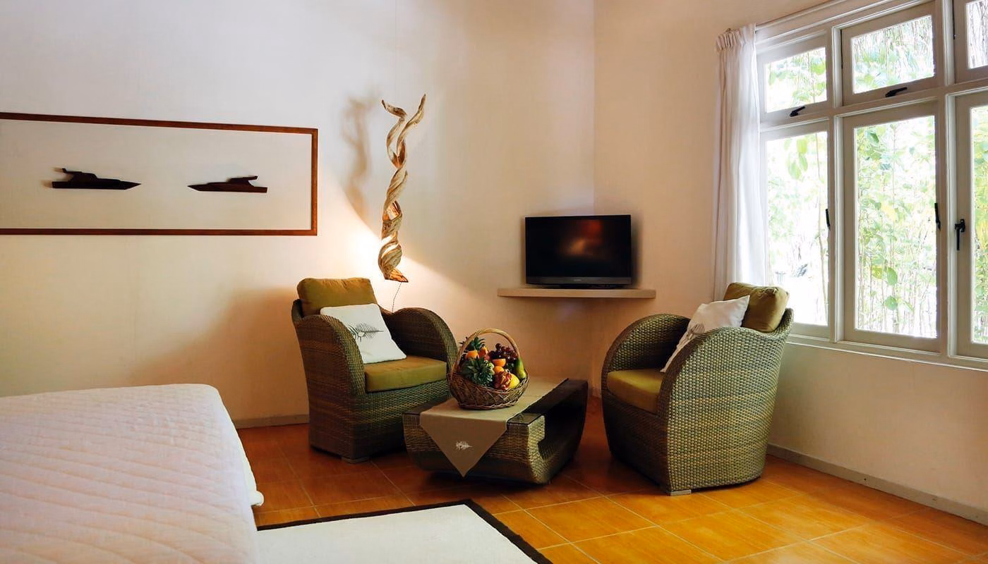 Nika Island Resort & Spa
