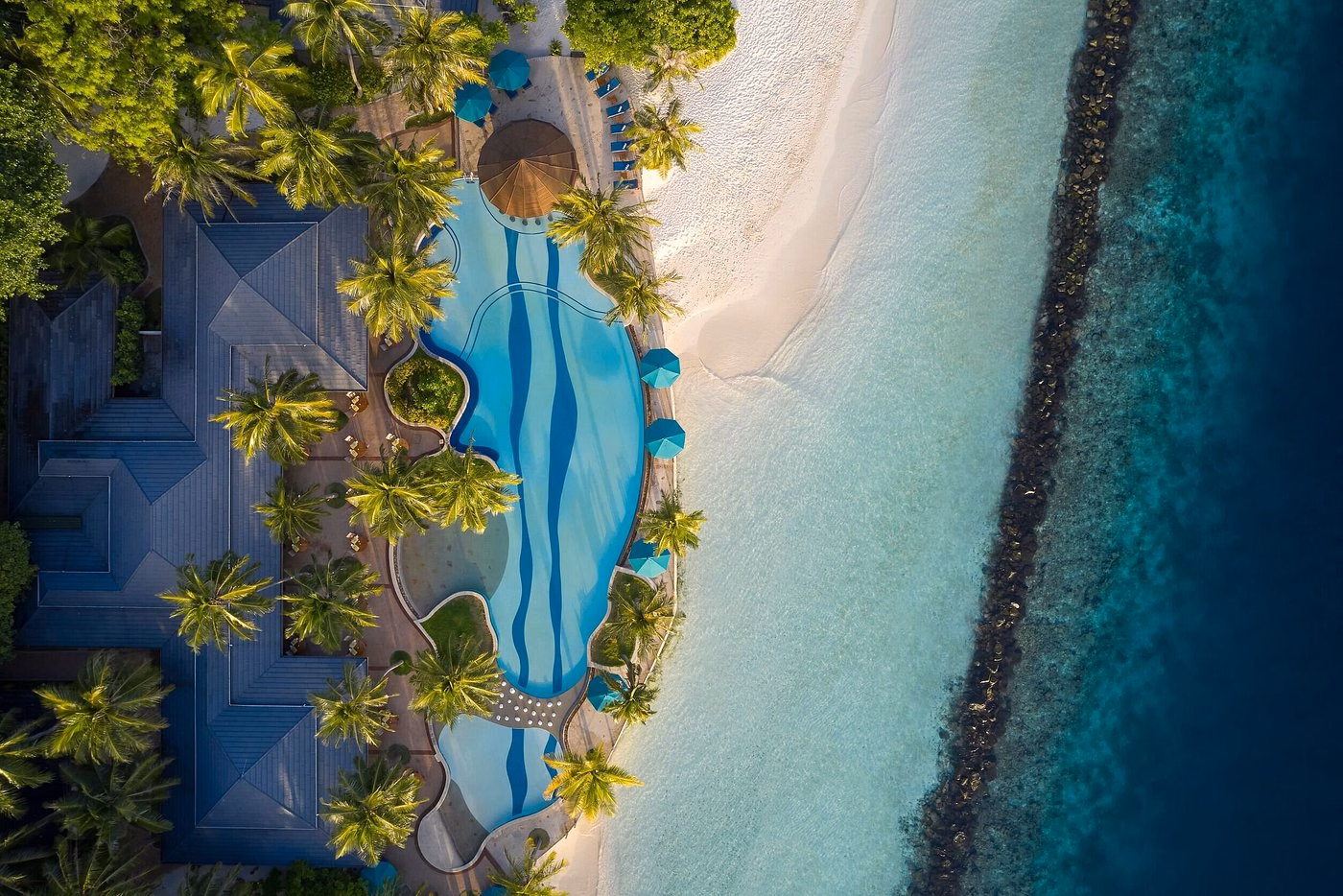 Royal Island Resort & Spa