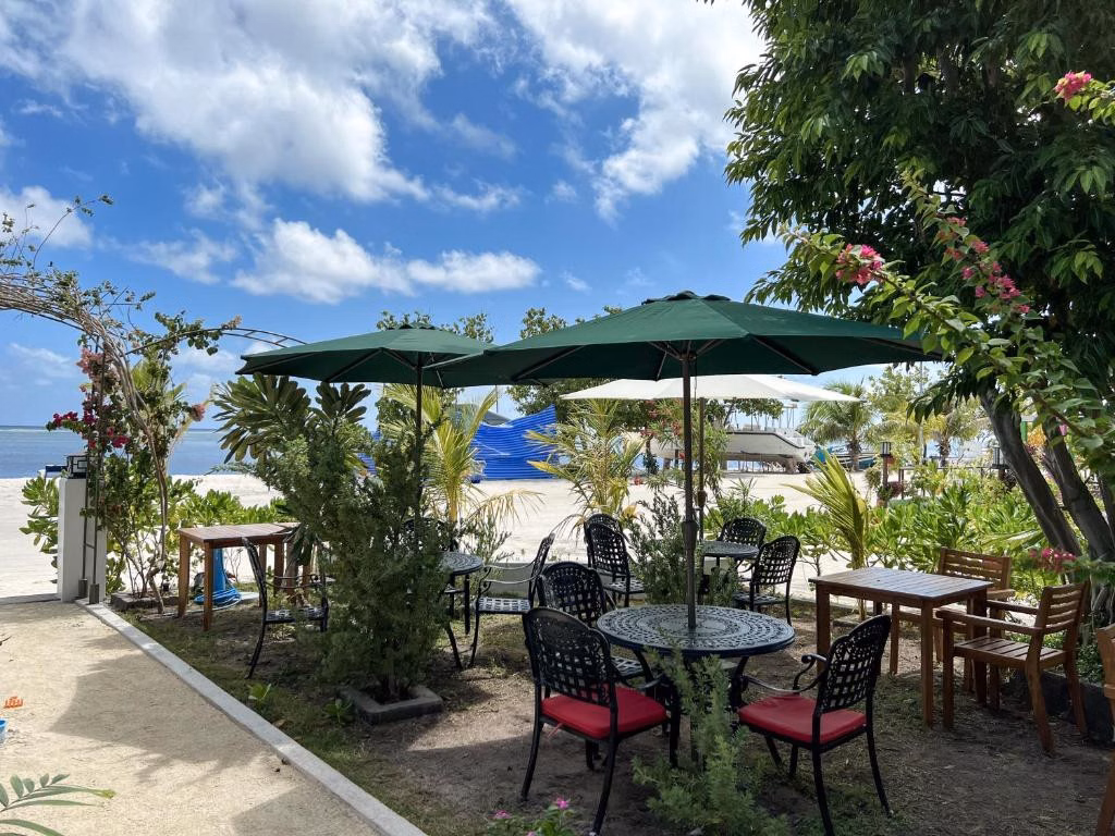 Triton Prestige Seaview and Spa
