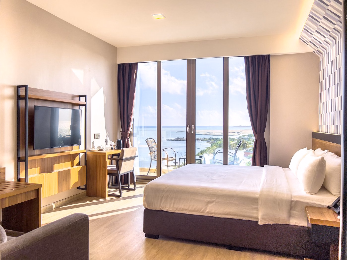 Triton Prestige Seaview and Spa