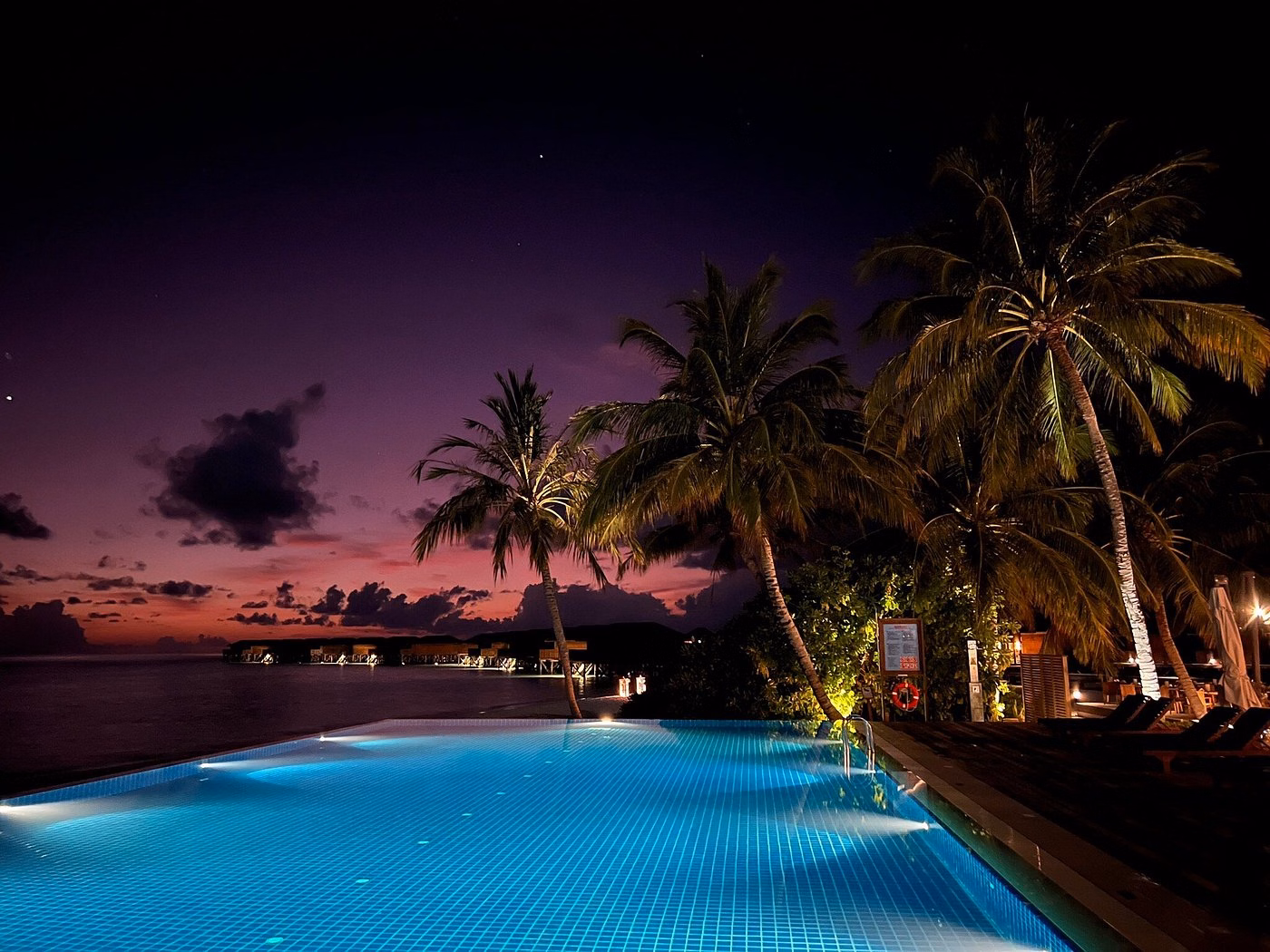 Vilamendhoo Island Resort & Spa