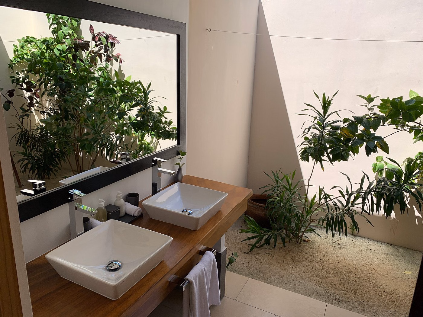 Vilamendhoo Island Resort & Spa