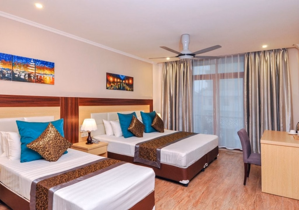 Triton Beach Hotel & Spa