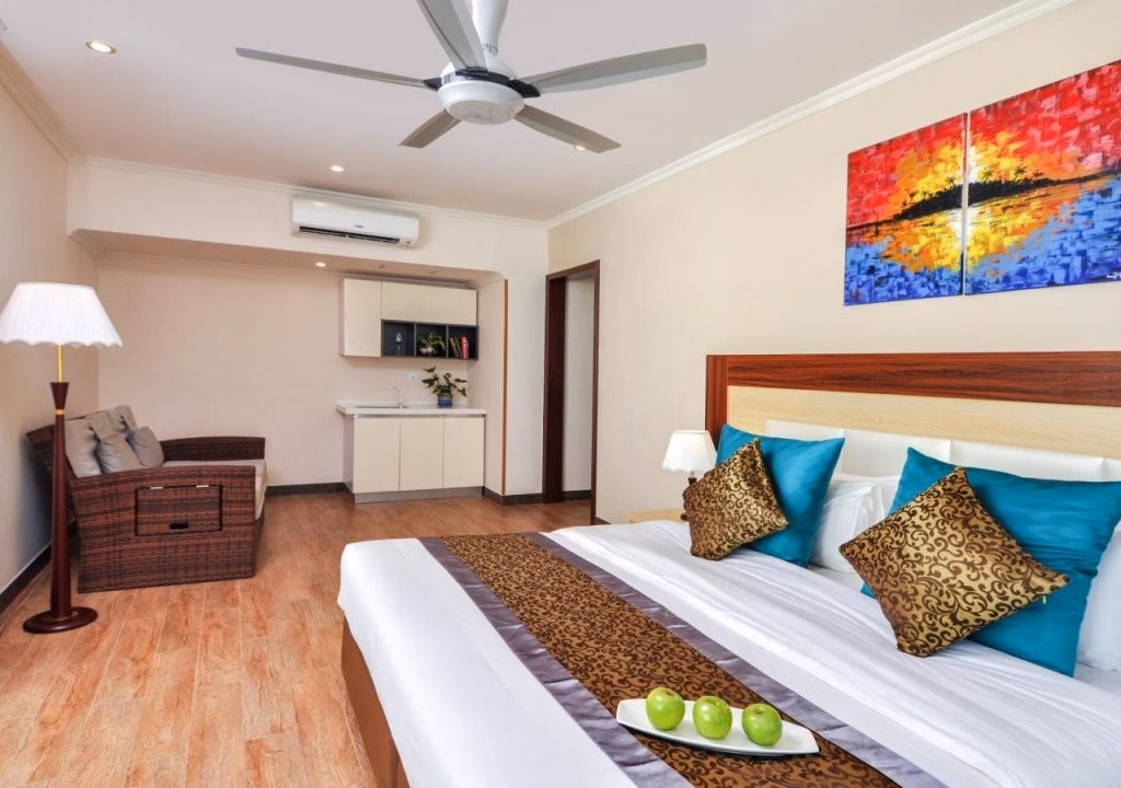 Triton Beach Hotel & Spa