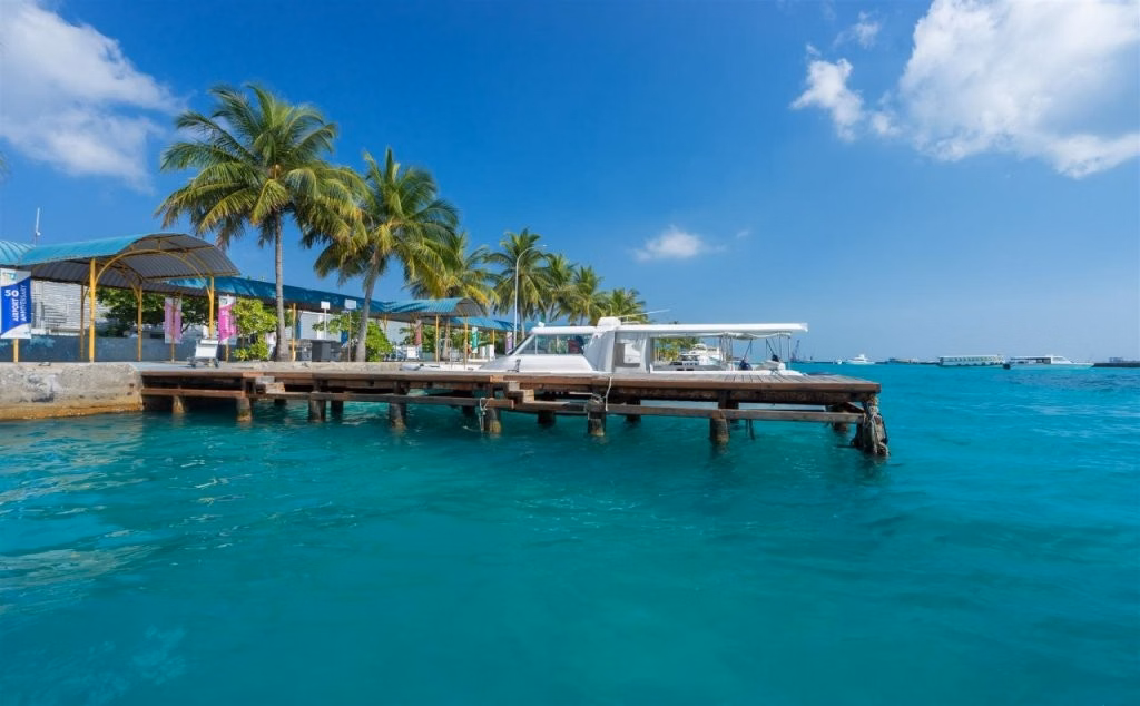 Triton Beach Hotel & Spa