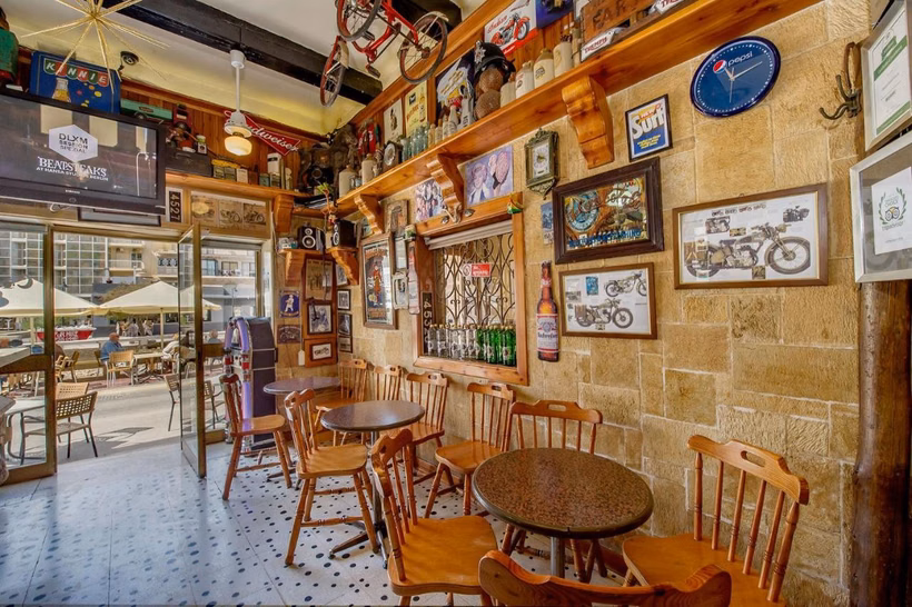 Gozo sala po vasariška saule