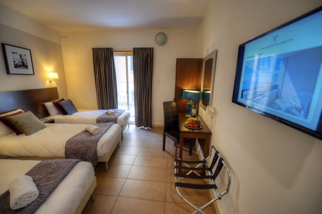 Carlton Hotel