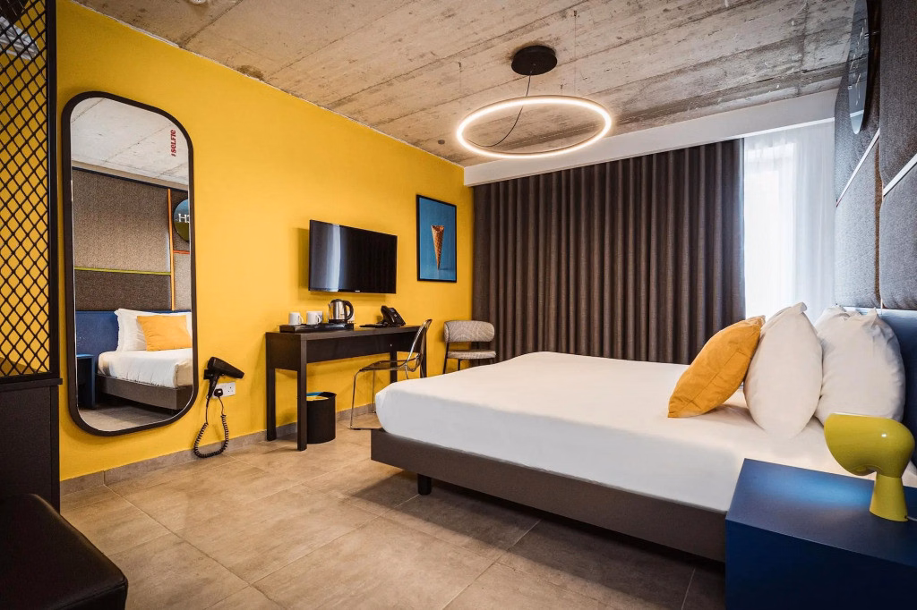IKYK Hotel - IK Collection