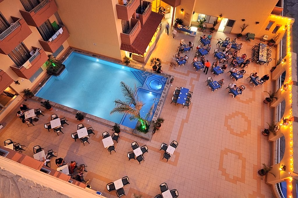 Luna Holiday Complex