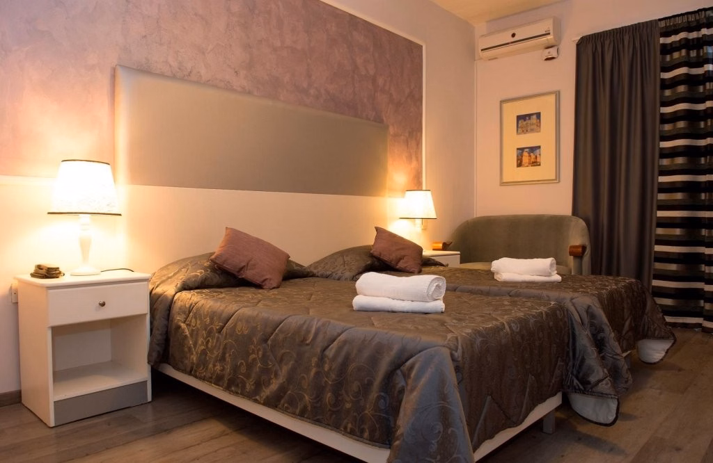 Sliema Marina Hotel