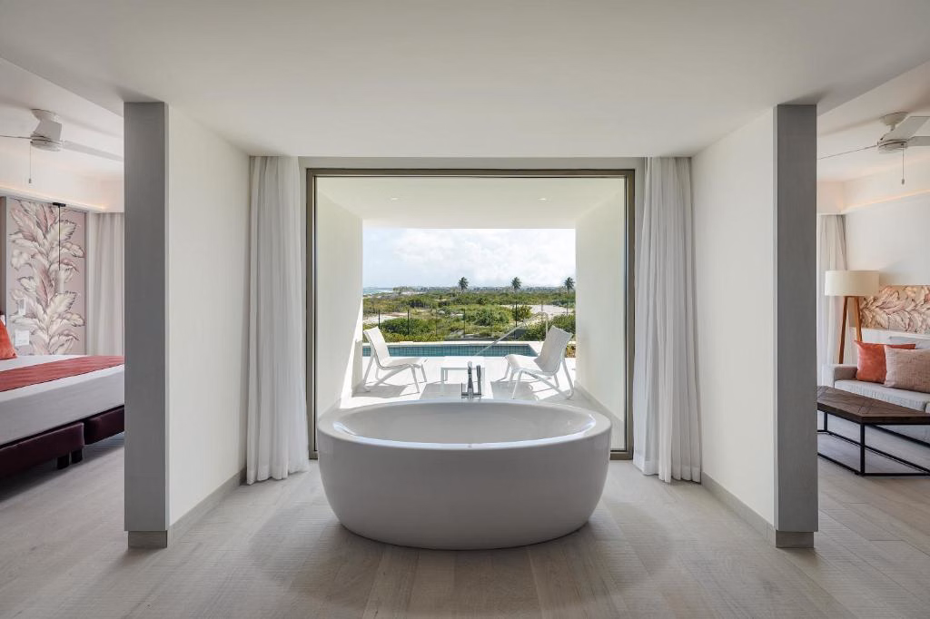 Catalonia Grand Costa Mujeres All Suites & Spa