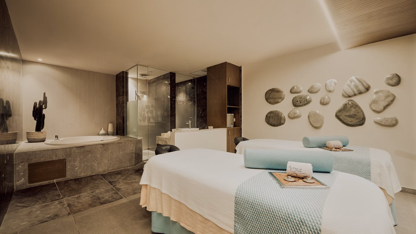 Catalonia Grand Costa Mujeres All Suites & Spa