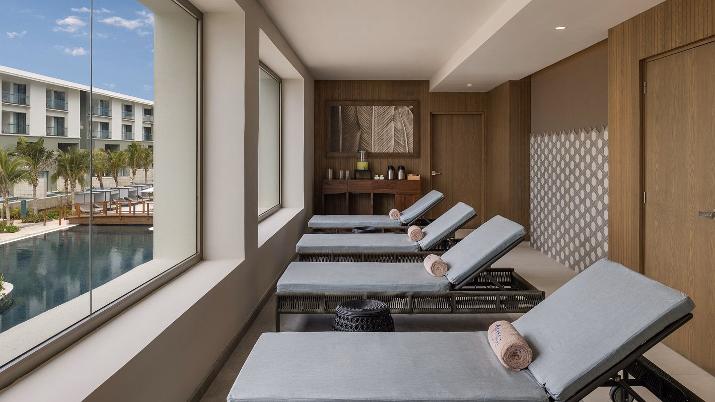 Catalonia Grand Costa Mujeres All Suites & Spa