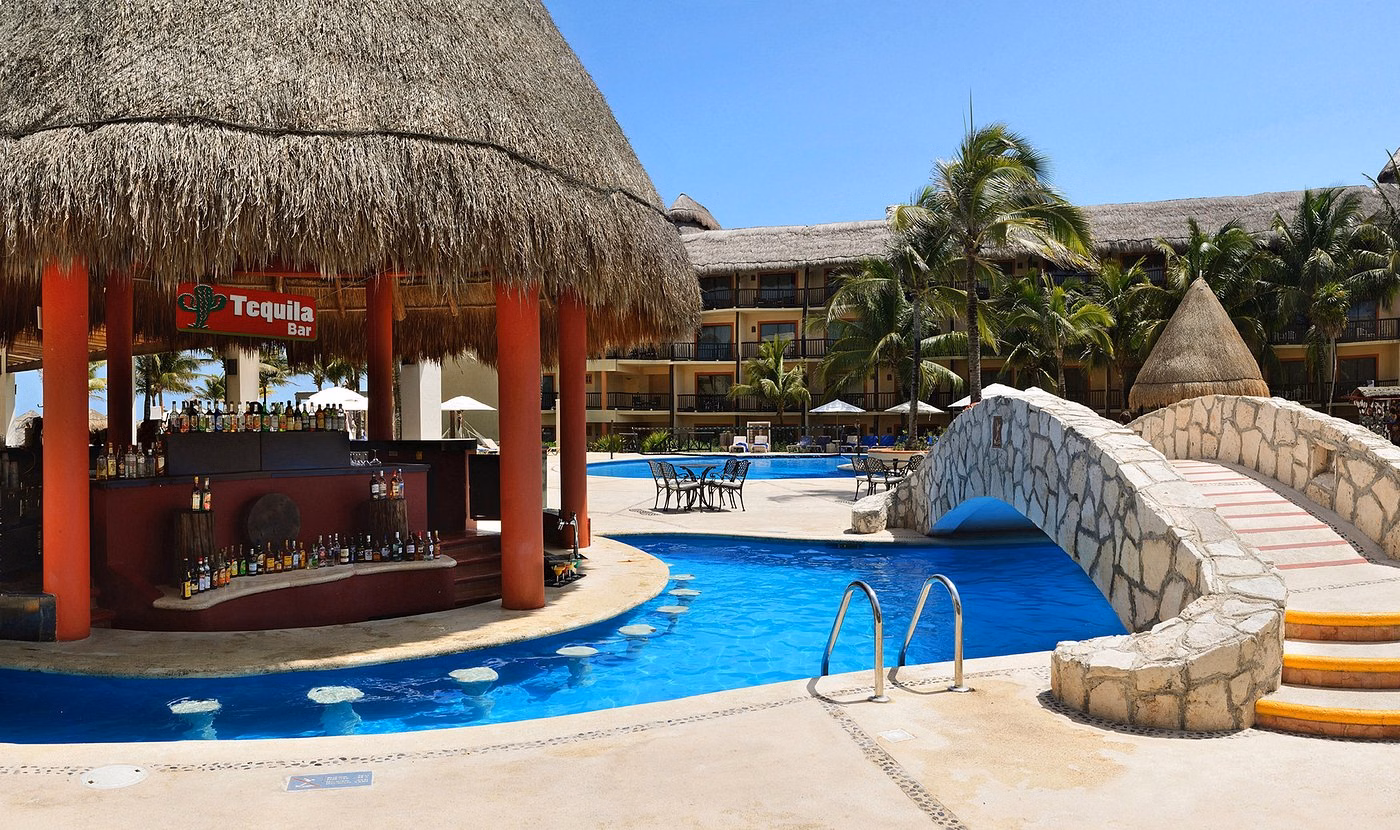 Catalonia Yucatan Beach