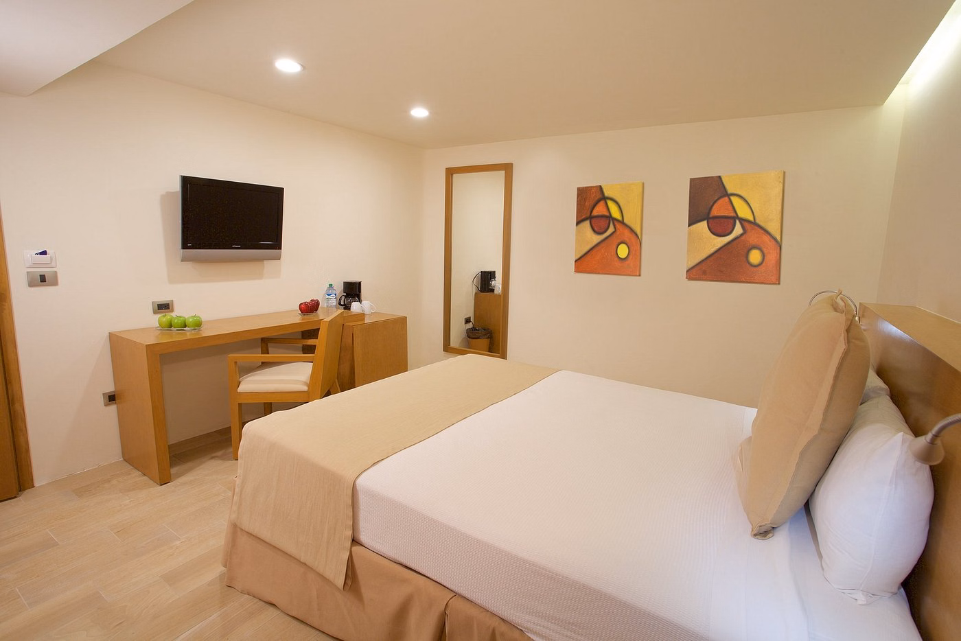 Hotel NYX Cancun