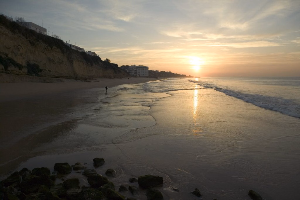 AP Victoria Sports & Beach