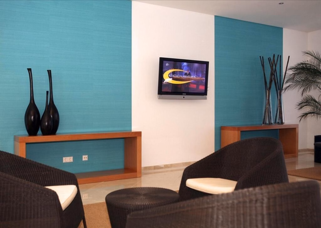AP Victoria Sports & Beach