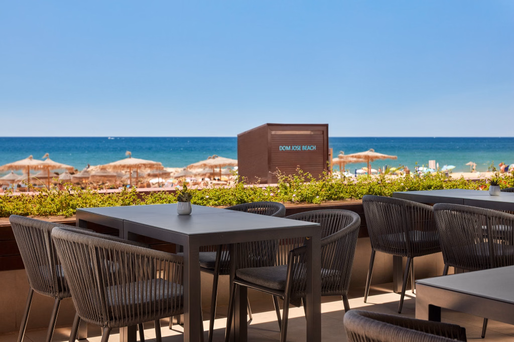 Dom Jose Beach Hotel