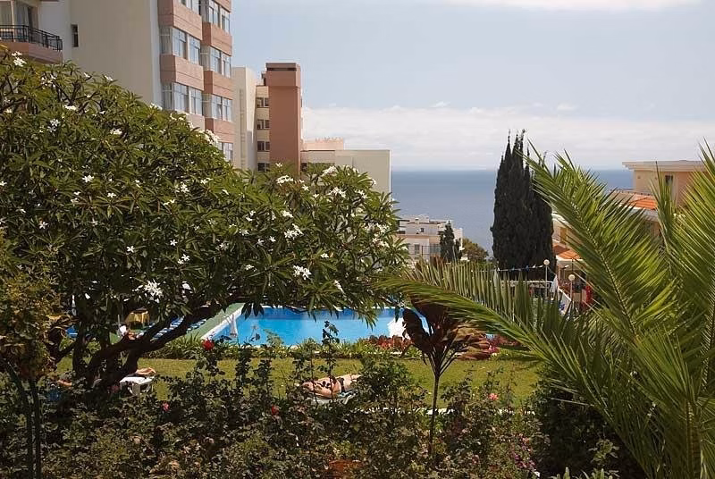 Dorisol Buganvilia Studio Hotel