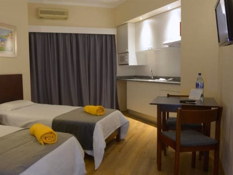 Hotel Duas Torres