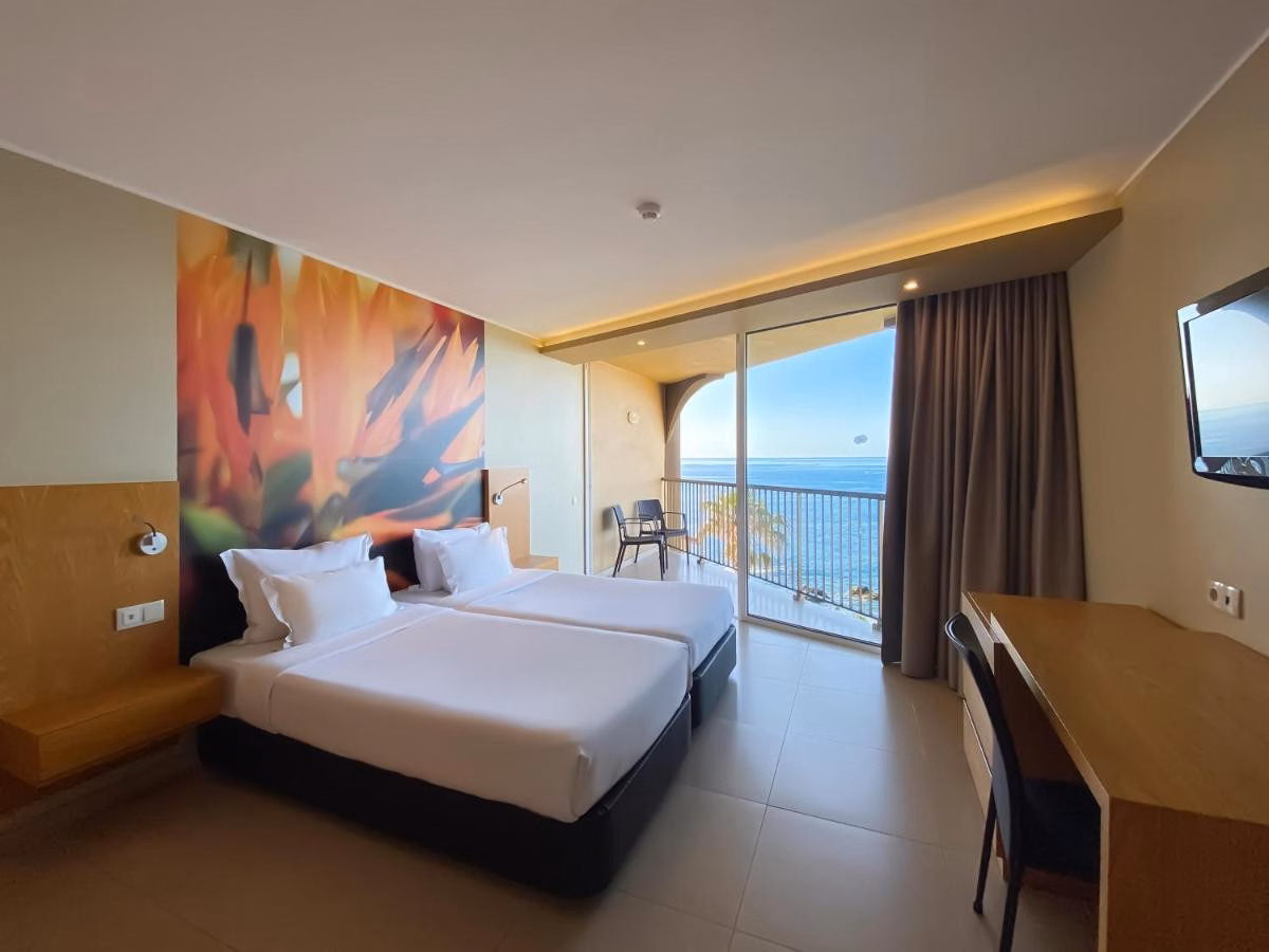 The Views Oasis Hotel