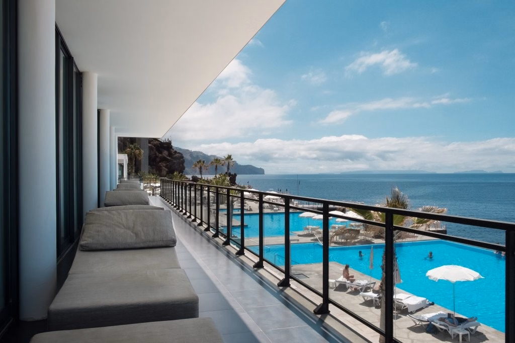 Vidamar Resort Madeira - Dining Around, Free Dinner