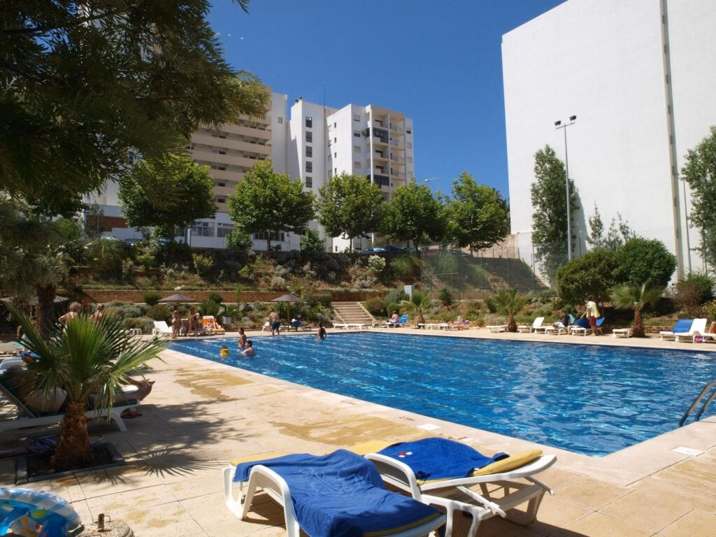Apartamentos Jardins da Rocha