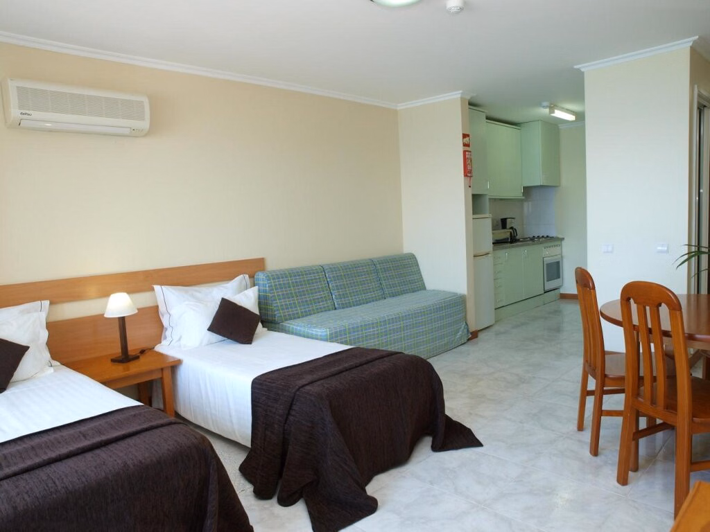 Apartamentos Jardins da Rocha
