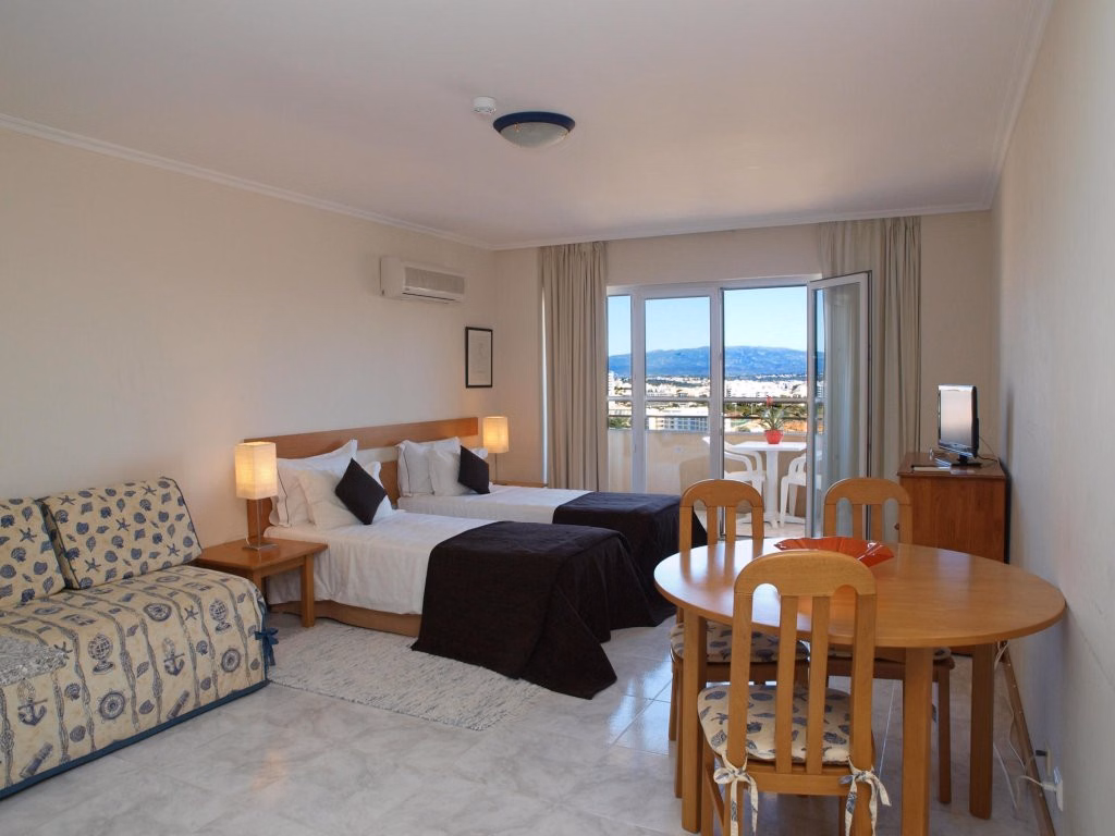 Apartamentos Jardins da Rocha
