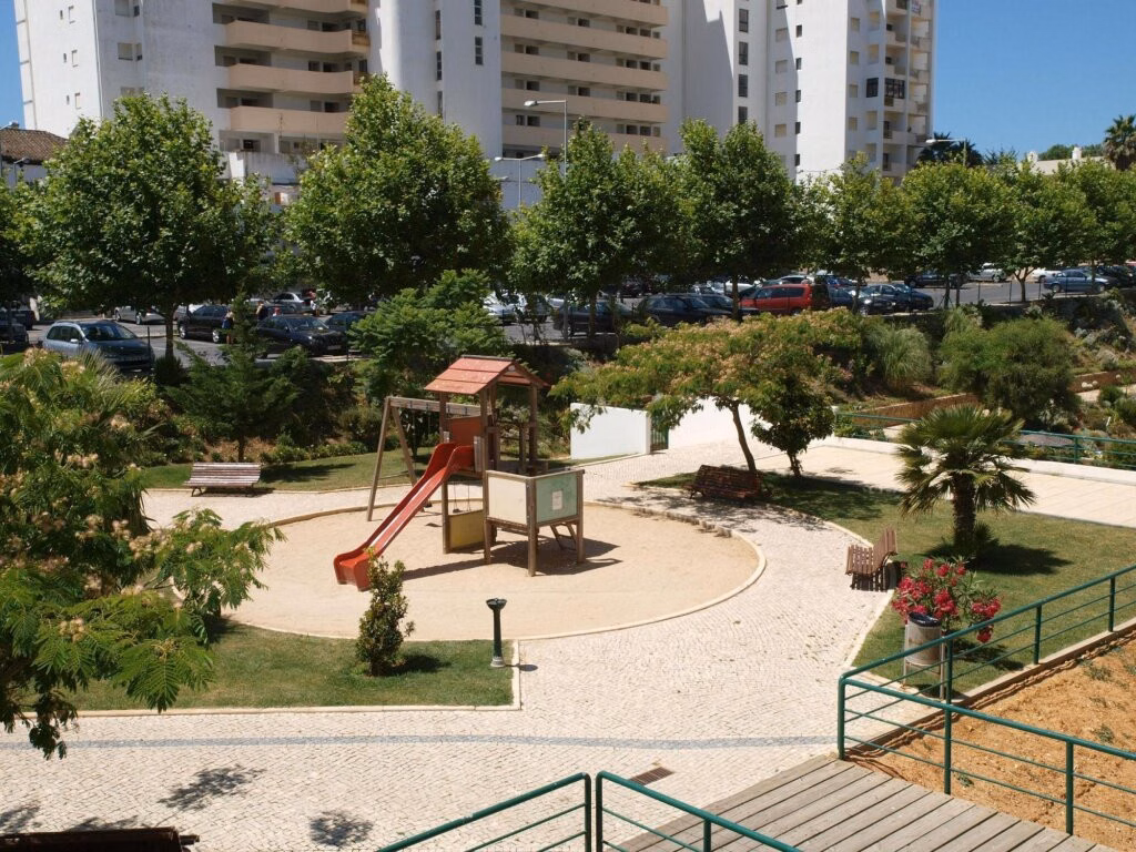Apartamentos Jardins da Rocha