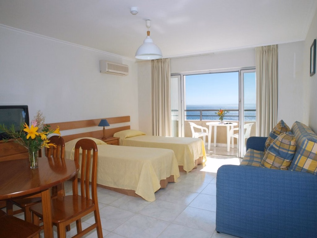Apartamentos Jardins da Rocha