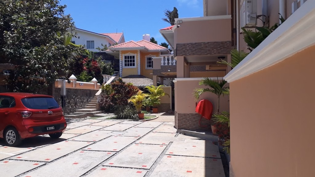 Au Fond De Mer View Apartments