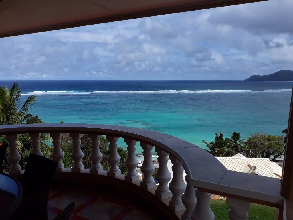 Au Fond De Mer View Apartments