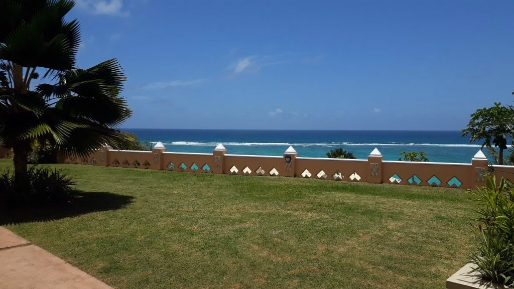 Au Fond De Mer View Apartments