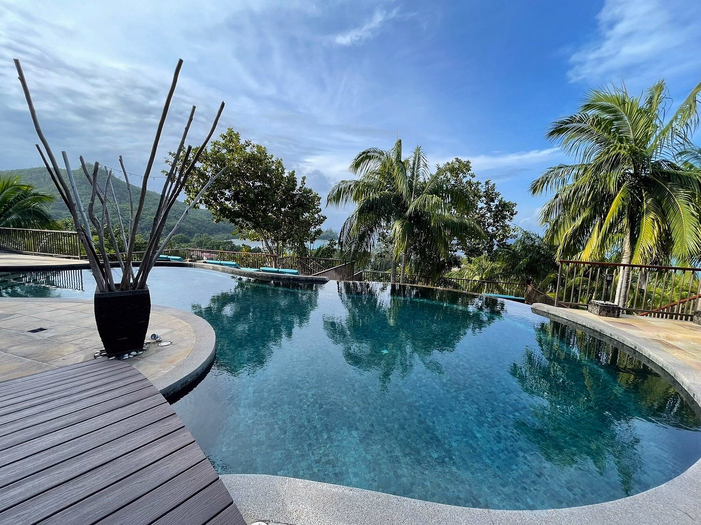 Valmer Resort