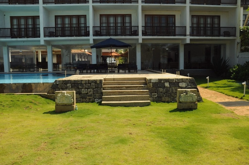 Serendib Beach Hotel