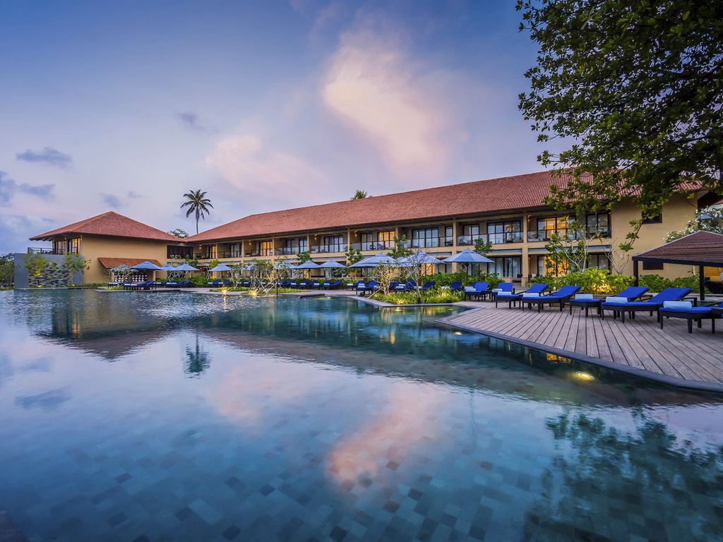 Anantara Kalutara Resort