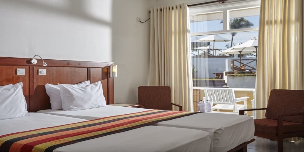 Coral Sands Hotel