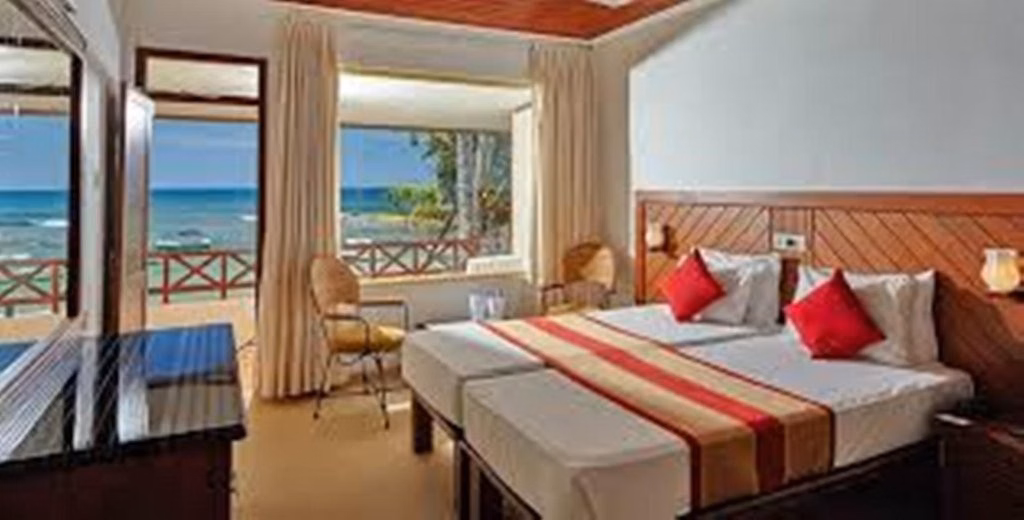 Coral Sands Hotel