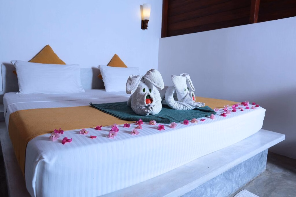 Lagoon Paradise Beach Resort