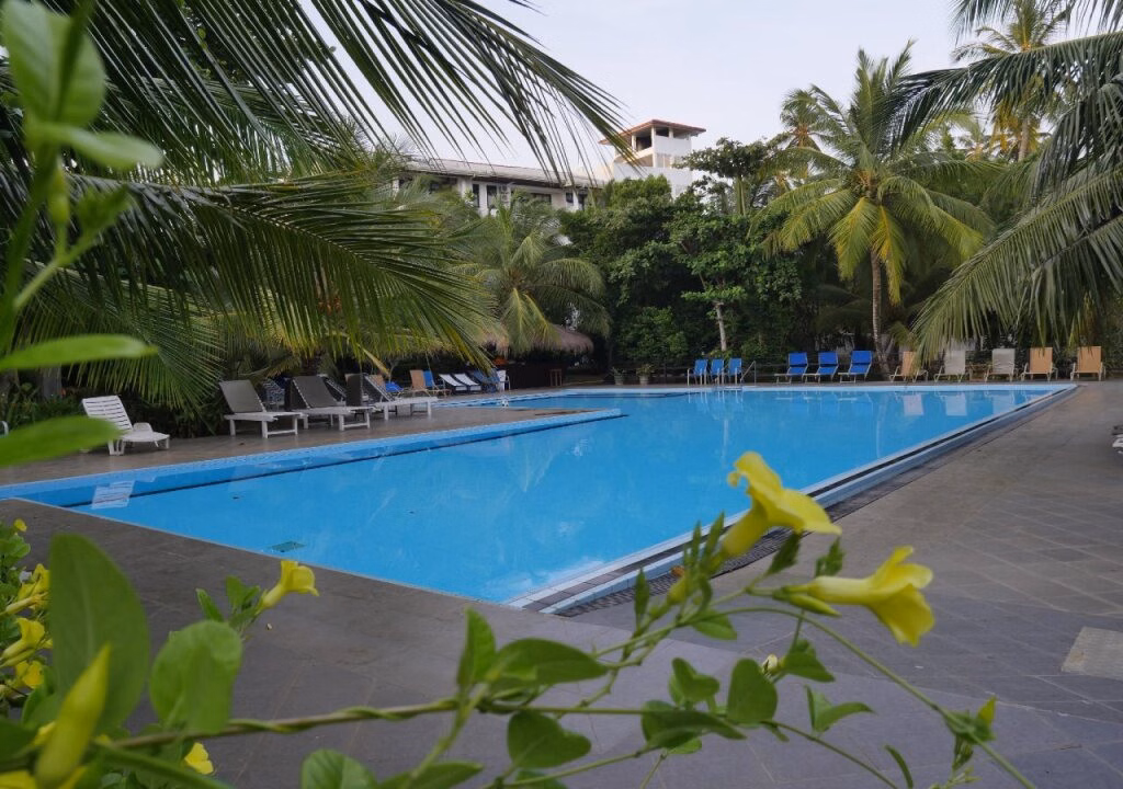 Lagoon Paradise Beach Resort