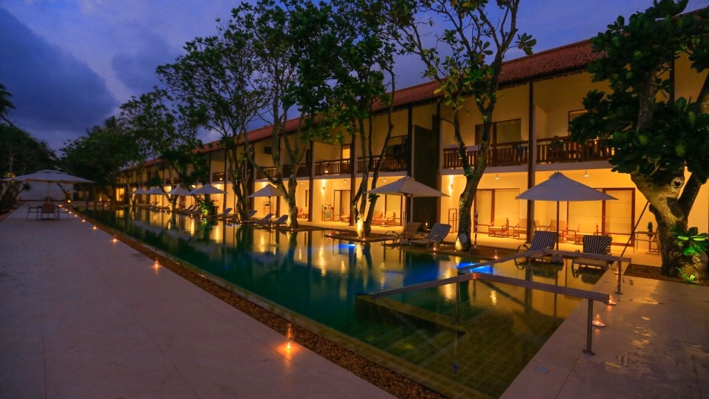 Pandanus Beach Resort & Spa