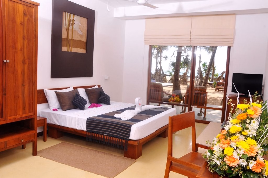Pandanus Beach Resort & Spa