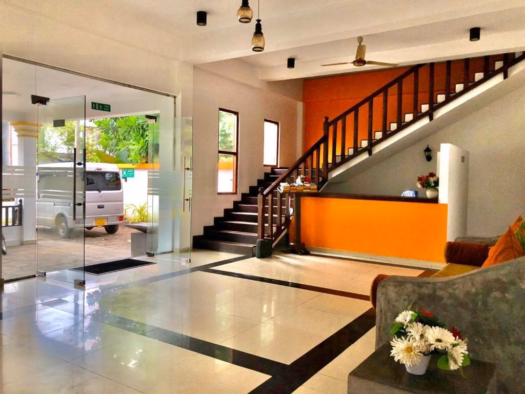 Sundowners Guesthouse