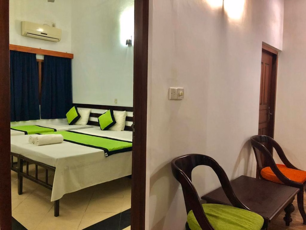 Sundowners Guesthouse