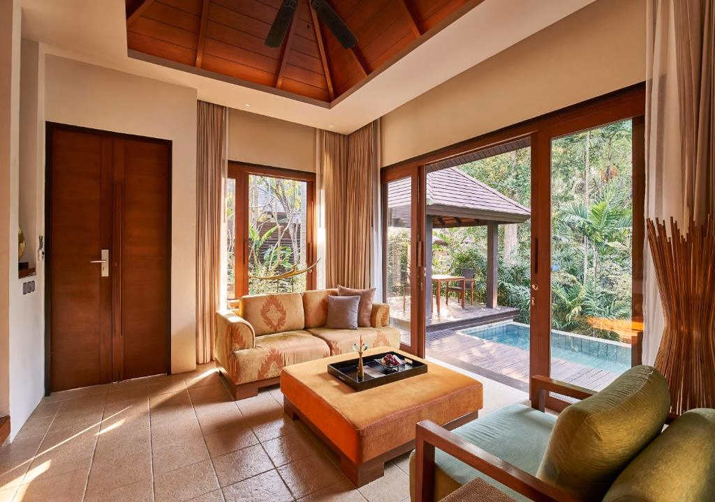 Sea Sand Sun Resort and Villas