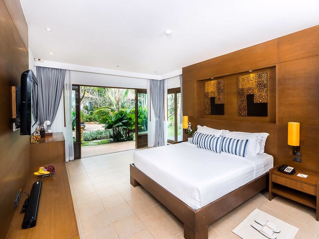 Sea Sand Sun Resort and Villas