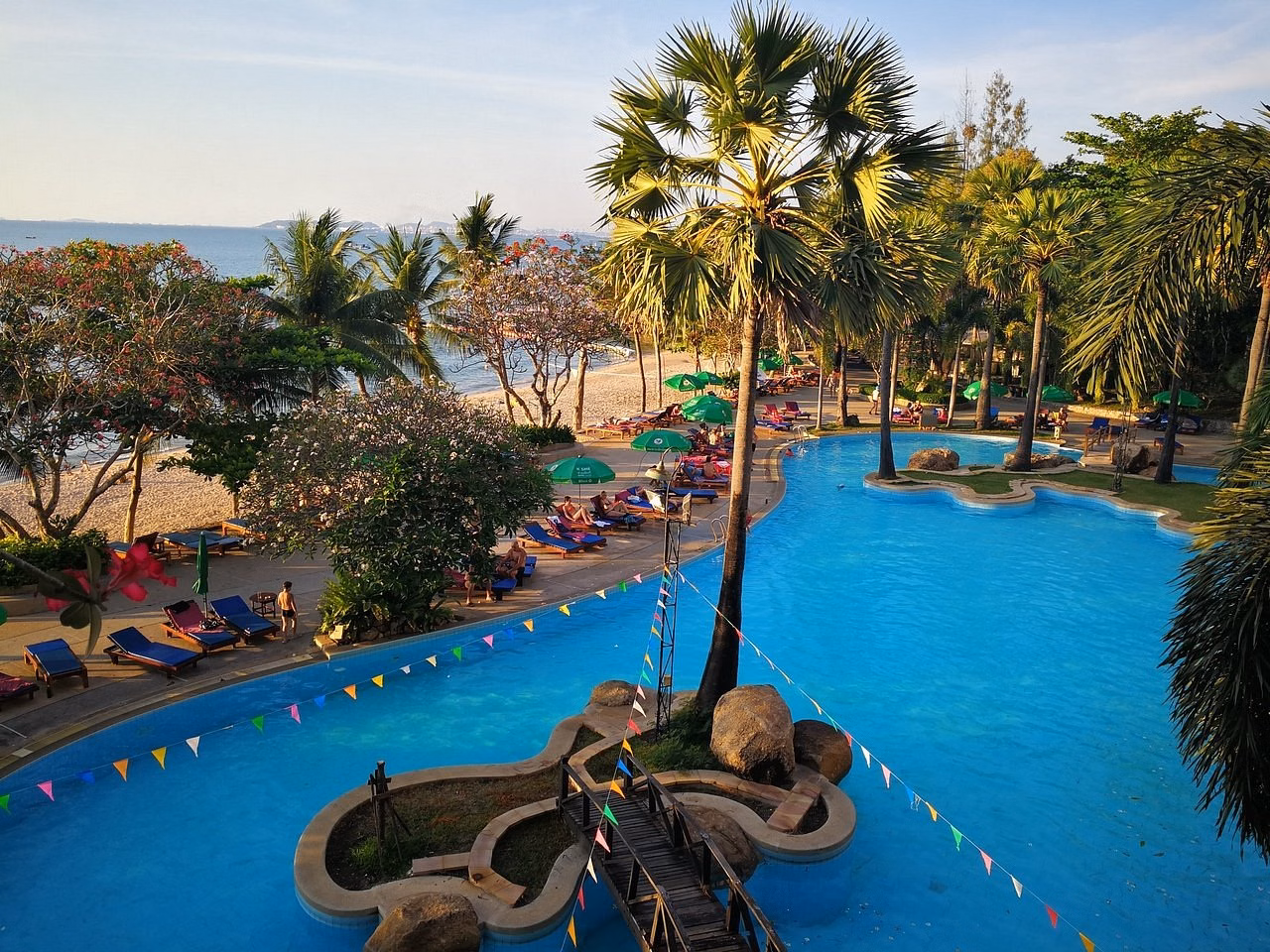 Garden Sea View Resort